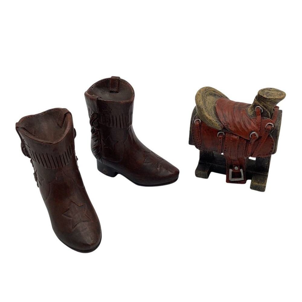 Vintage Wooden Cowboy Boot &‎ Saddle Country Decor Set Southwest Style